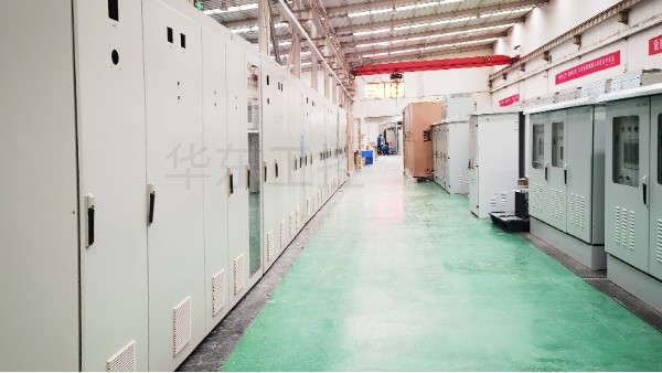 水泵控制柜：定制化功能解析，精準匹配行業需求